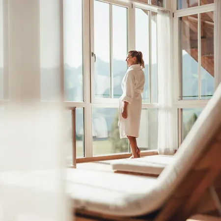 Chalet Annelies Ramsau Am Dachstein Aparthotel 4*