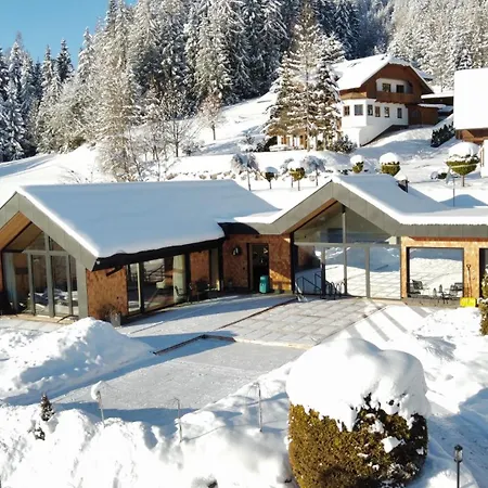 Aparthotel Annelies 4*