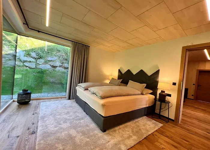 Annelies 람자우 암 다흐스타인